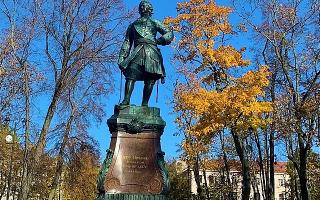 Тур по Санкт-Петербургу для школьников.