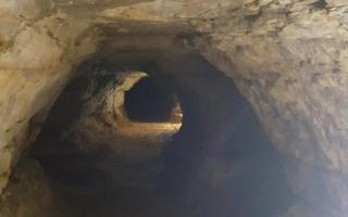 Экскурсия в Саблинские Пещеры с посещением Тосненского водопада