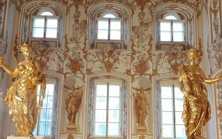 Экскурсия в Петергоф с посещением Большого Императорского дворца.