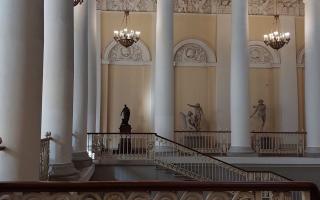 Экскурсия в Русский музей.