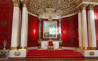 Тур Петербург + Петергоф и Кронштадт + Пушкин