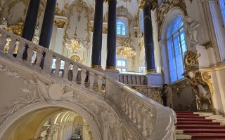 Тур в Петербург "Четыре дня в мире дворцов"